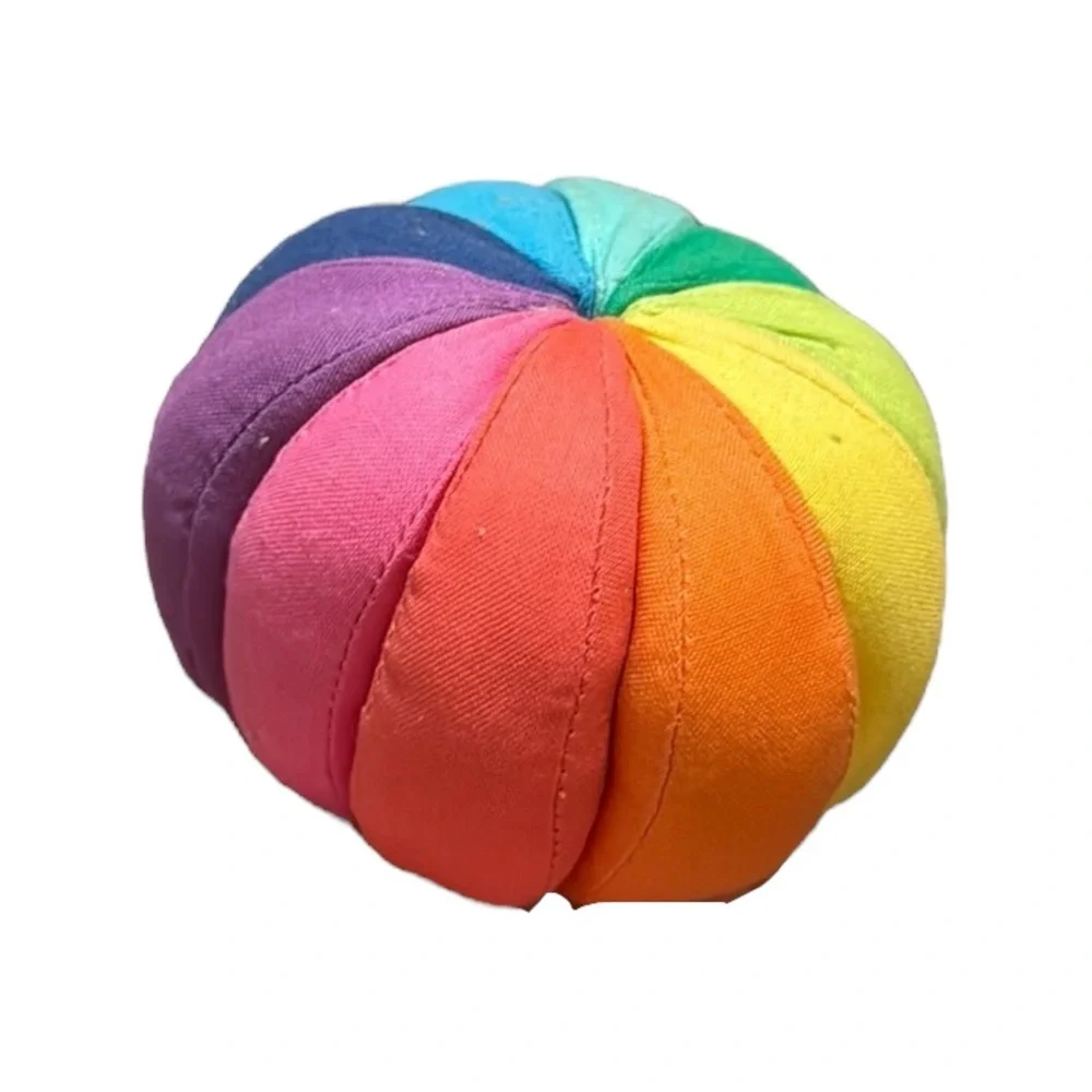 B42 Lovevery Organic Cotton Rainbow Ball - Picture 3 of 5